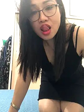 Vitamin sexy online show from October 25, 4:36 pm