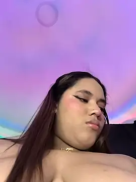 butterfly777  online show from February 5, 3:15 pm