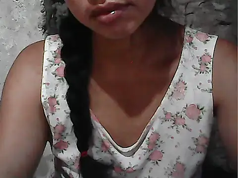 oceanlover23 online show from October 16, 11:51 pm