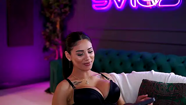 SiennaRuh online show from November 20, 11:44 am