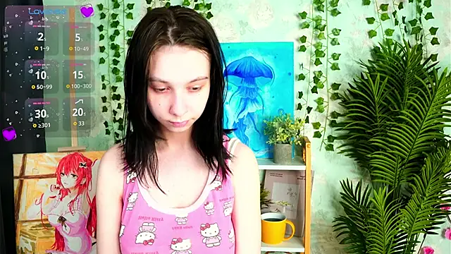 SuzanneHowse online show from May 18, 4:13 pm