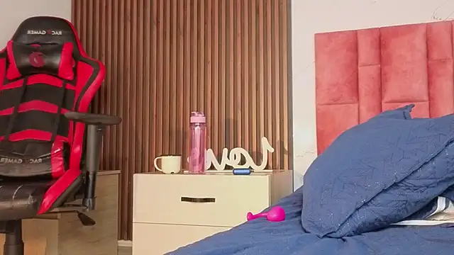 anna beneet online show from September 21, 12:26 pm