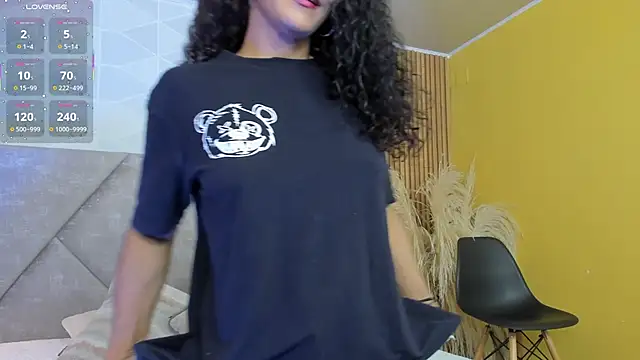 Brunnette Sensation online show from September 22, 6:39 pm