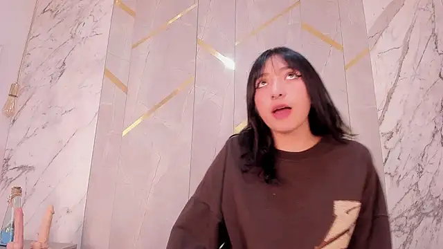 milly cute  online show from September 10, 7:14 pm