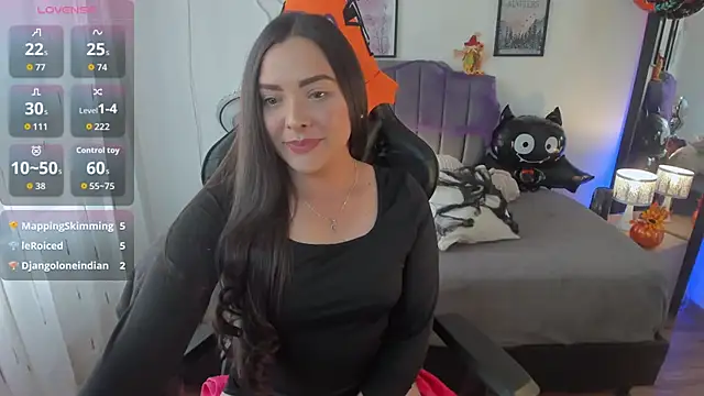 amaia monet online show from October 29, 9:06 pm