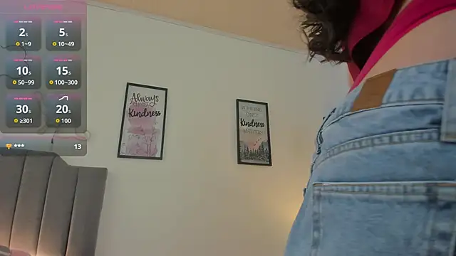 amaia monet online show from December 4, 8:09 pm