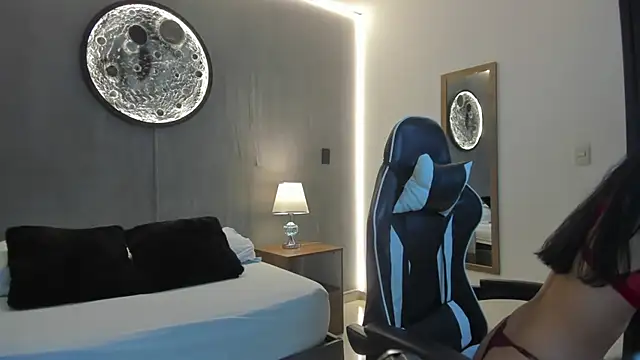 liliand  online show from October 10, 12:21 pm