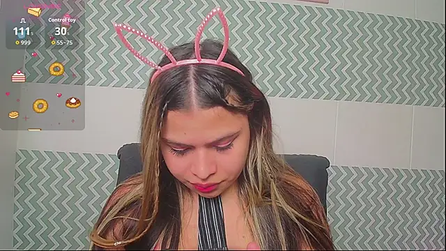 CataleyaWilson369 online show from September 23, 12:25 pm