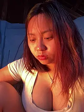 maianhcute online show from March 9, 2:15 am