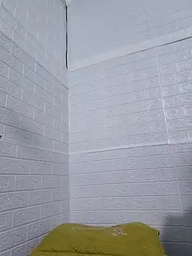 Singlemom69x online show from February 2, 1:48 am