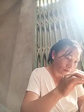 YAYAA-502 online show from September 18, 6:45 am