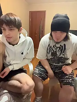 desiredude9 online show from March 5, 7:20 pm