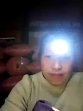 miss-su online show from February 20, 6:26 am