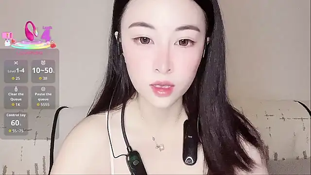 LuLu-Moon online show from September 9, 6:24 am