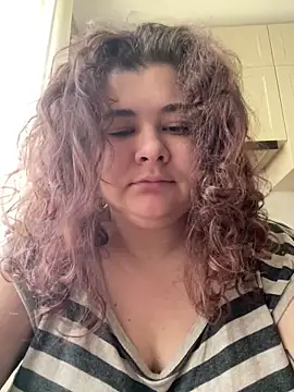 AliceCurlyX online show from March 1, 9:09 am