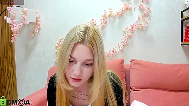 Sylvia Ortiz online show from September 12, 8:12 am