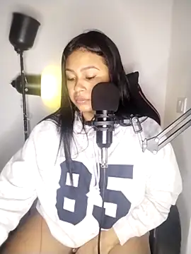 Tigresa23 online show from October 26, 2:40 am