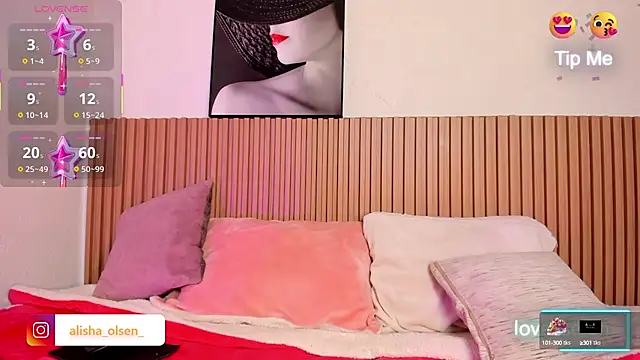 Alisha Olsen  online show from October 16, 5:32 am