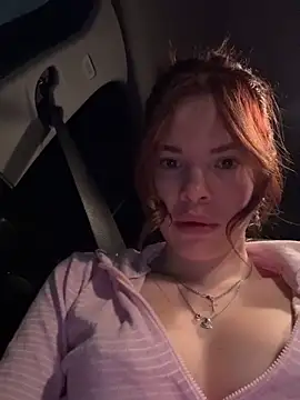 SMELLSEX online show from April 18, 7:58 pm