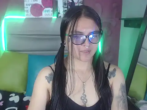 Cailing Zu online show from September 9, 8:19 pm