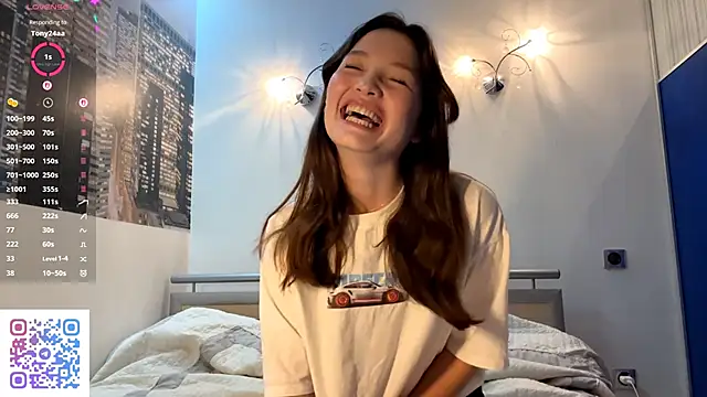 KiraVelvet online show from September 18, 10:14 am