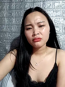 Lili lovely online show from December 19, 8:28 am