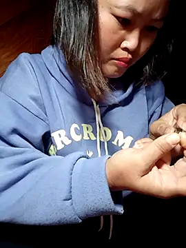 maycuc123 online show from January 15, 1:33 am