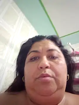 curvy diva  online show from April 6, 8:59 am