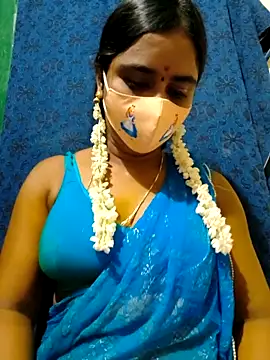 mini-queen online show from September 29, 5:51 pm