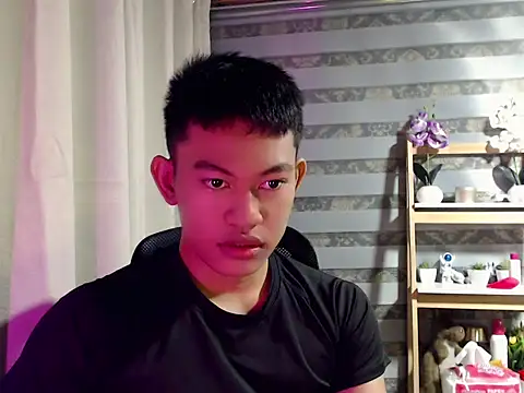 Make your ladyxx online show from March 17, 12:53 pm