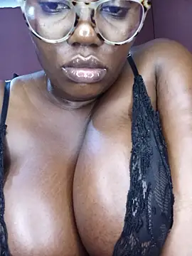 TheSpiceyQueen online show from March 13, 8:32 pm