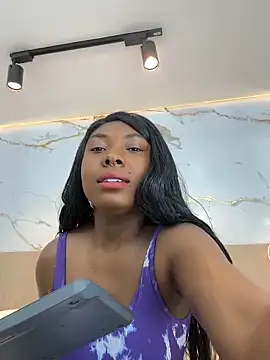 emily browne online show from December 22, 7:17 pm