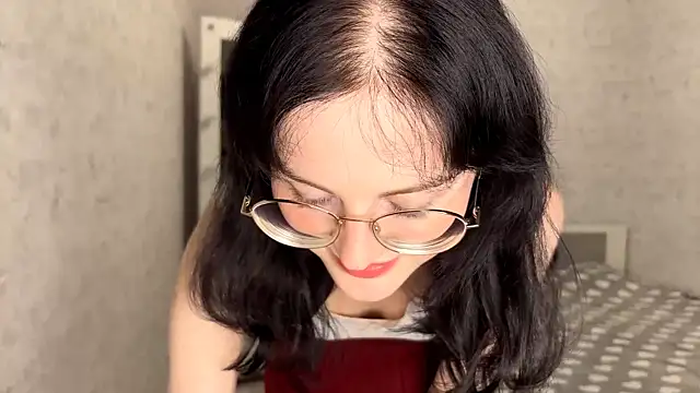 FakeLamb online show from October 18, 9:16 pm