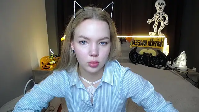 StellaLight online show from October 20, 12:08 pm