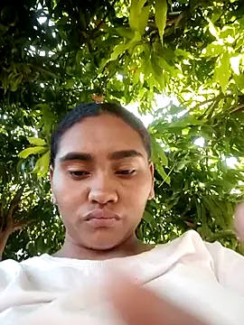 Lucy-Ferr online show from December 5, 2:07 pm