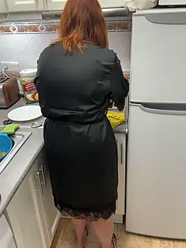 IrishmilfAnna online show from October 16, 7:05 pm