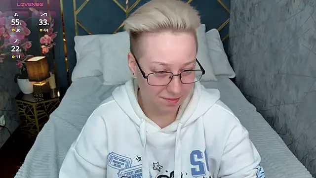 AlexandraGreen online show from November 29, 10:36 pm