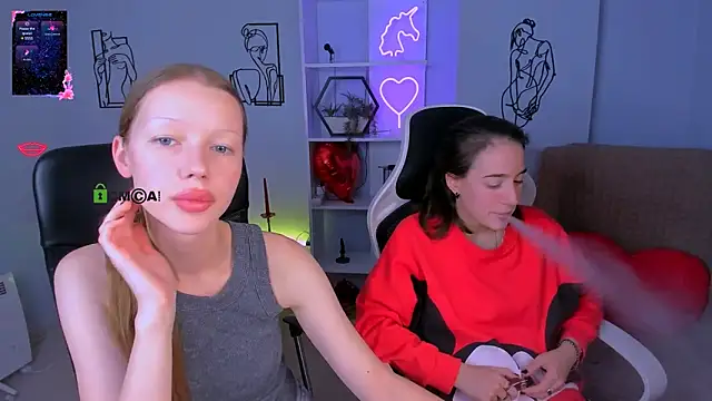 khloebeauty online show from October 12, 7:05 pm