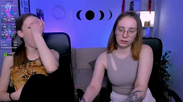 khloebeauty online show from March 8, 3:32 am