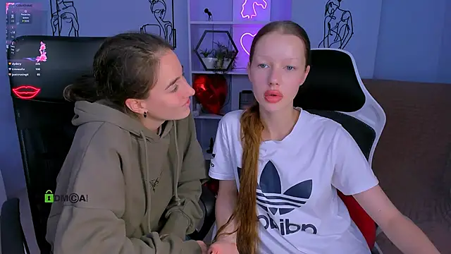 khloebeauty online show from October 15, 7:27 pm