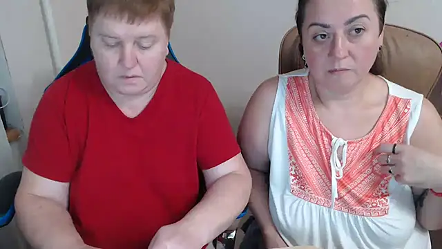 Bertie Adeline online show from November 15, 3:24 pm