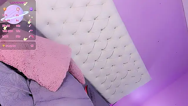 DaniielaV online show from January 12, 2:22 pm