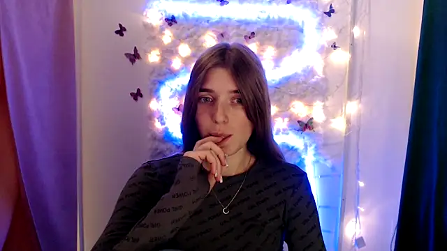 JuiceLips   online show from September 10, 3:34 pm