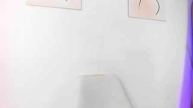 elzafuentes1 online show from September 19, 8:19 pm