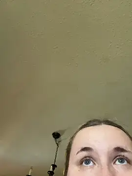 imawhorenslut19 online show from June 3, 2:33 pm