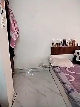 Sexy vernilla online show from April 20, 9:18 pm