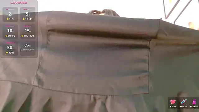 cosplaydate online show from October 8, 3:00 am