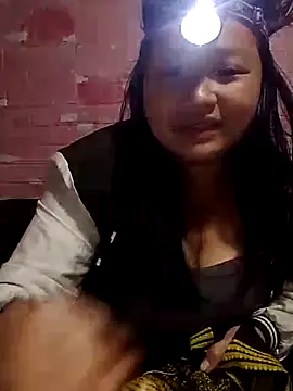 girl-babi online show from March 23, 12:00 pm