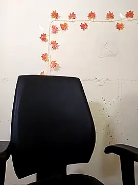 sexy lips99 online show from October 15, 5:21 am