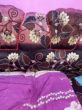 maya-Couple19 online show from July 18, 5:26 pm
